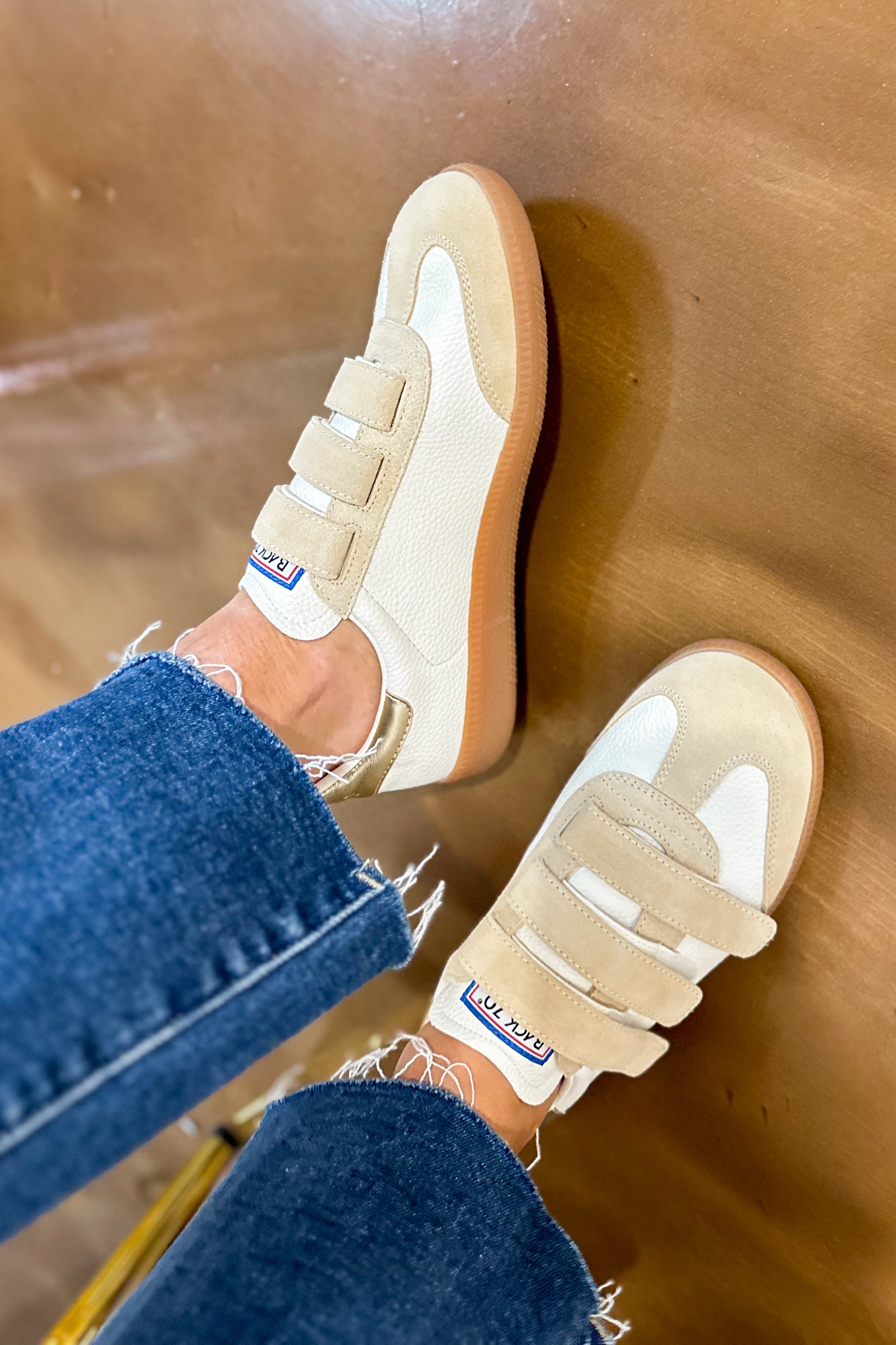 BACK70 Mias Sneaker - White Beige - Be You Boutique