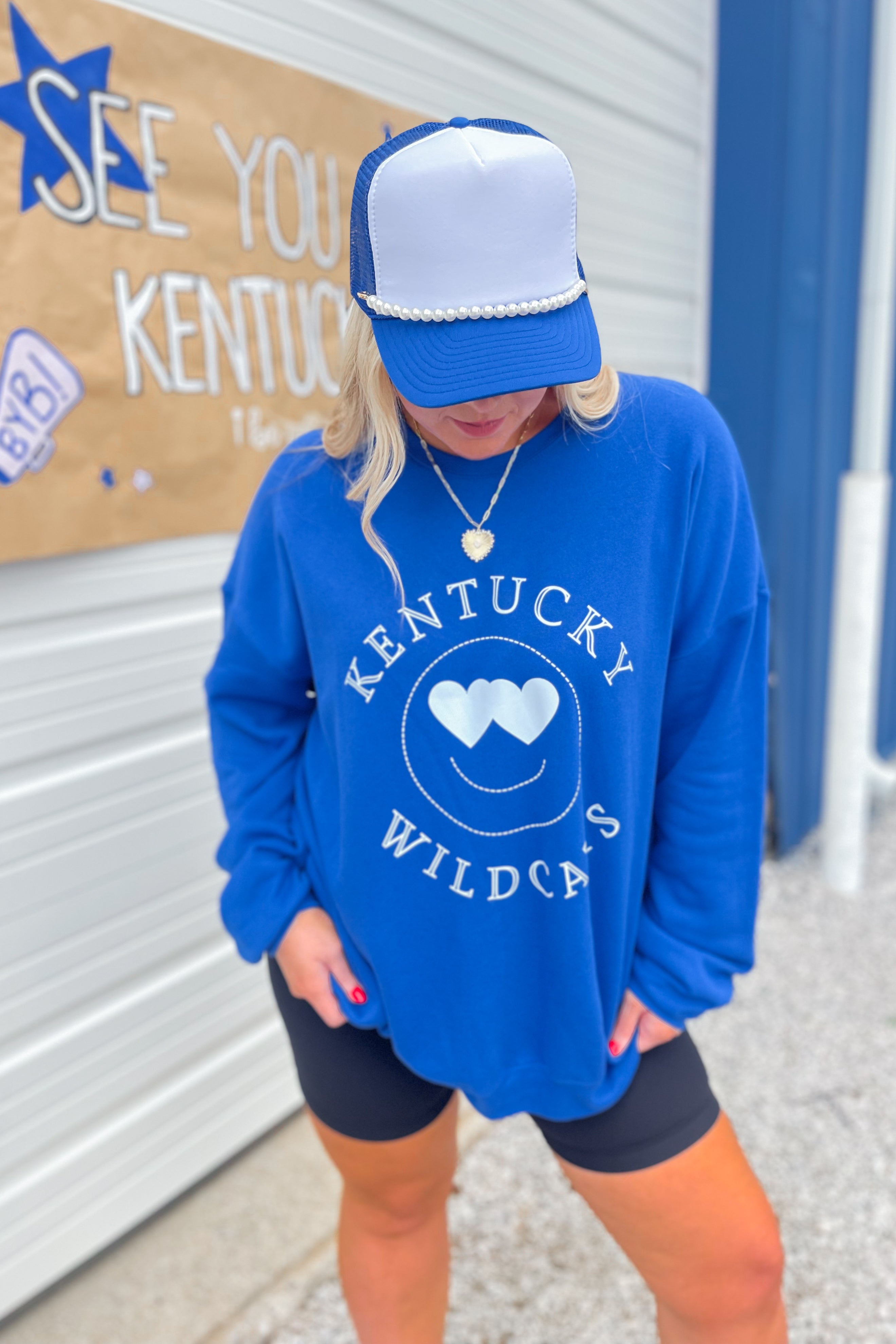 Happy To Love Kentucky Long Sleeve Graphic Sweatshirt