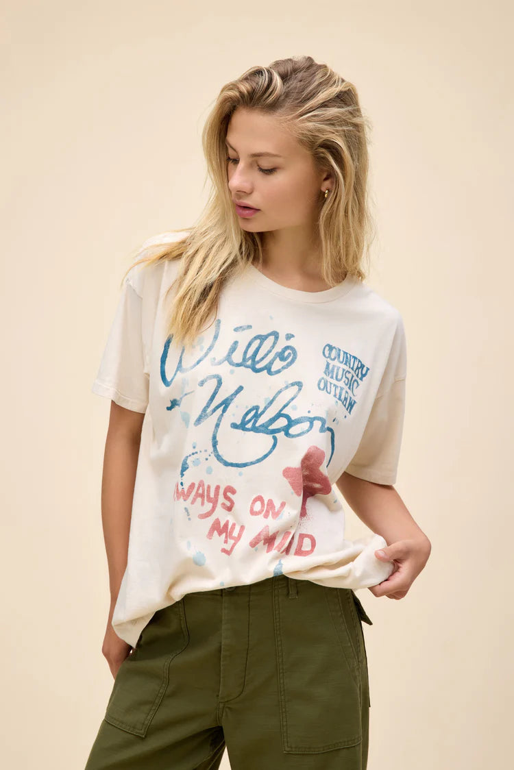 DAYDREAMER Willie Nelson Always On My Mind Merch Tee - Be You Boutique